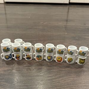 SpongeBob Set of 8 Miniature White Mugs with Cartoon Designs 1:21